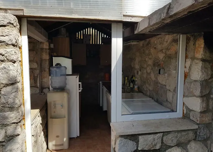 Tisa דירה מאלי לוסיניי